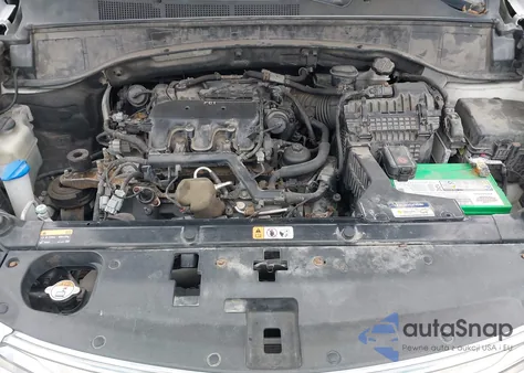 2016 Hyundai Santa Fe Se z USA, uszkodzony, nr VIN KM8SM4HF4GU155453